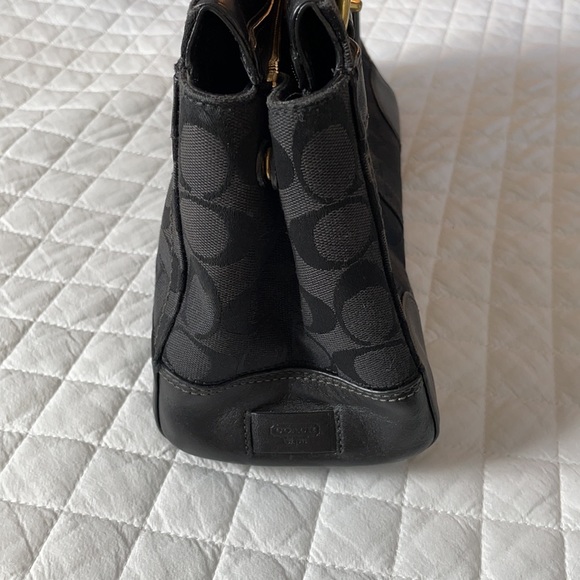 Authentic Coach!!! - Picture 4 of 9